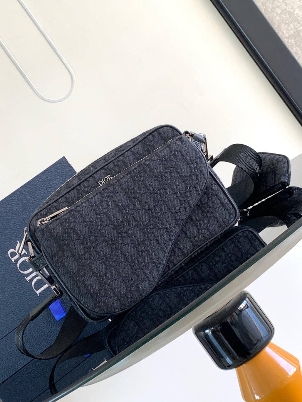00126 Dior Man Bag